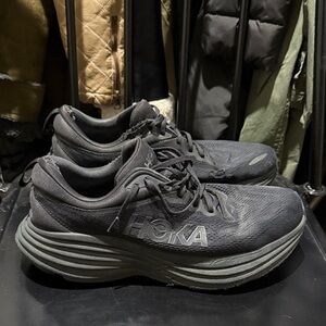 Hoka Bondi 8